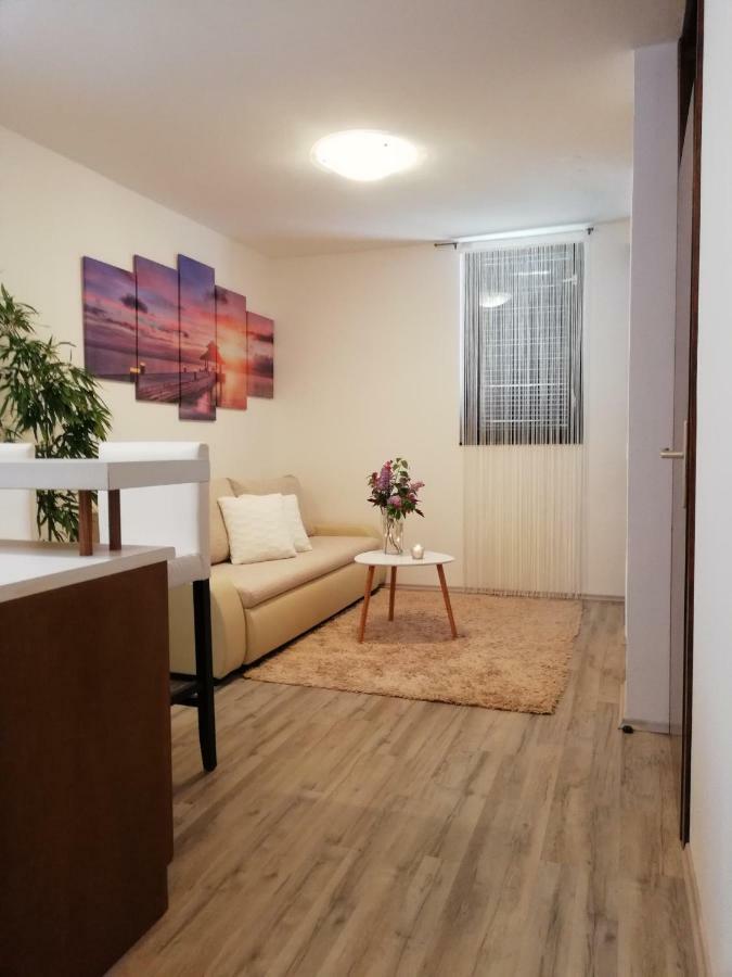 Nokturno Apartment, Self Check-In Poreč Extérieur photo